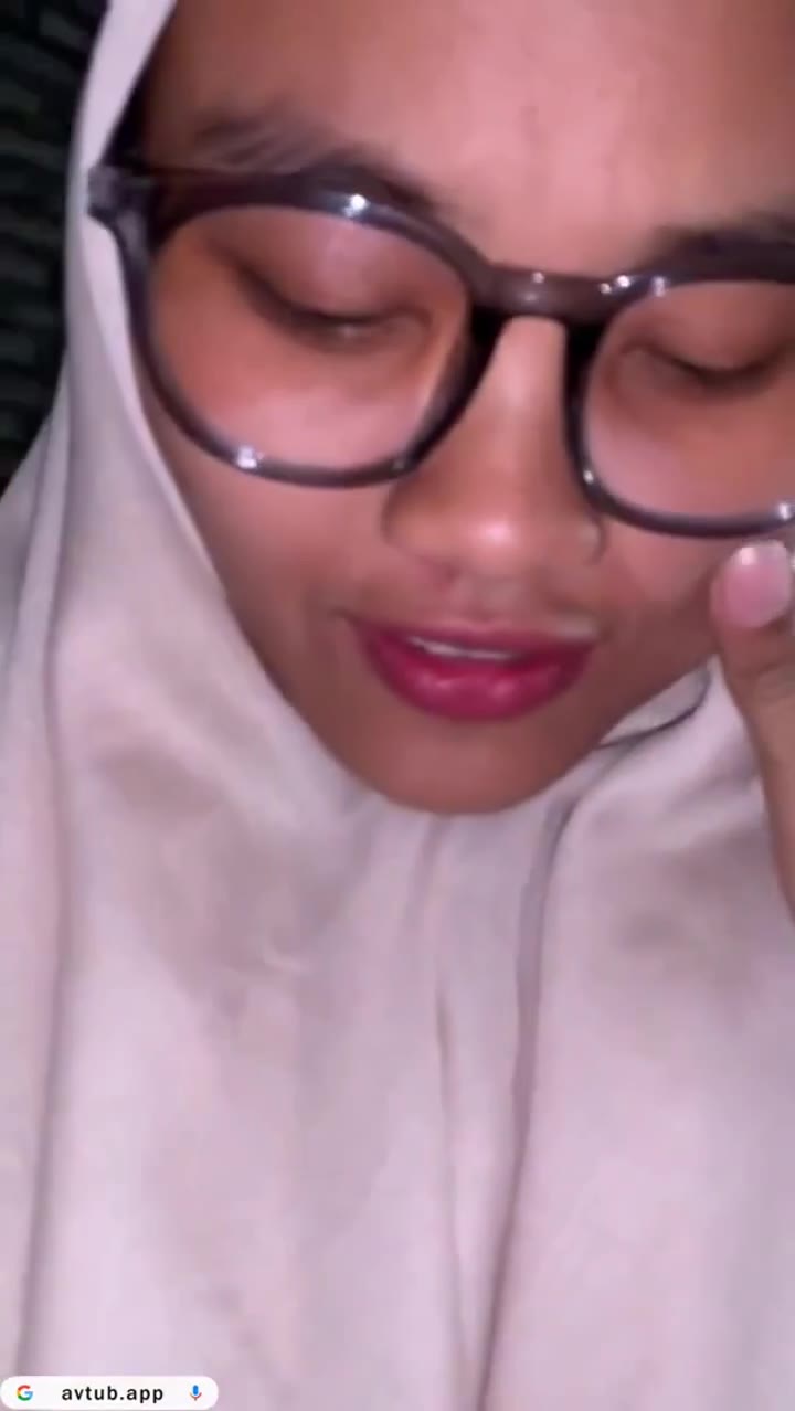 Bokep Indo Sintiya Jilbab Kampung Versi Longdur Ngentotnya
