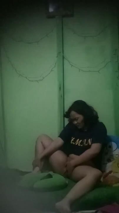 Video Bokep Intip Temen Kos Lagi Colmek
