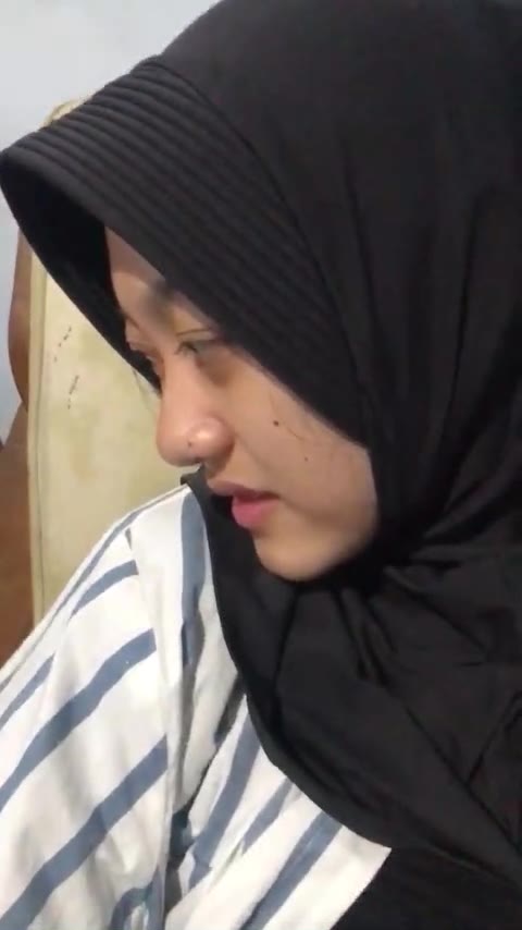 Cantik sekali pacarnya sempit masih perawan
