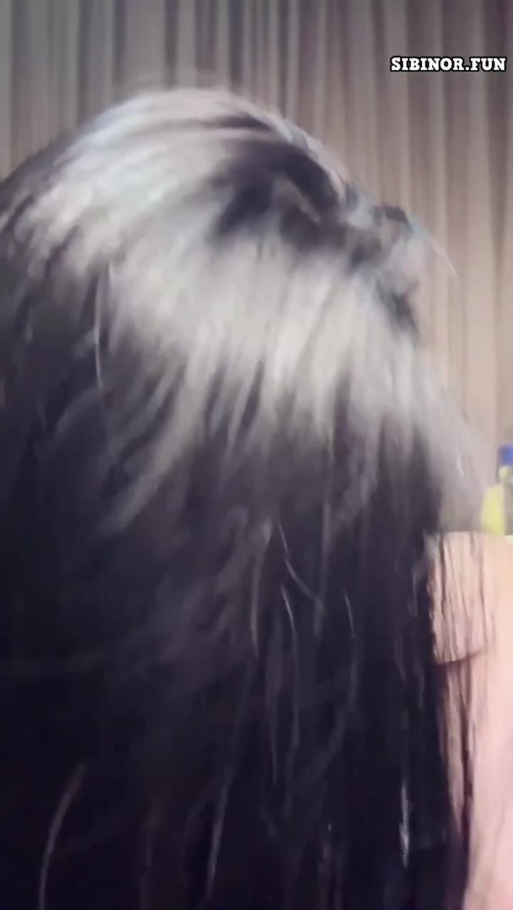 Tambah Cantik Neisyy Bugil Colok Dildo Besar Muncrat HOT51