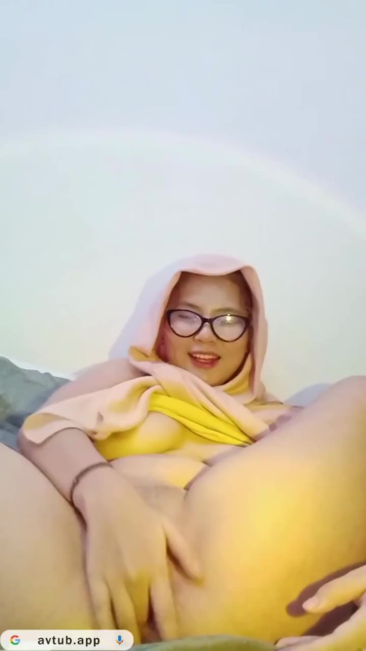 Neyy Talent Ukhty Hobinya Cuman Omek Ngangkang