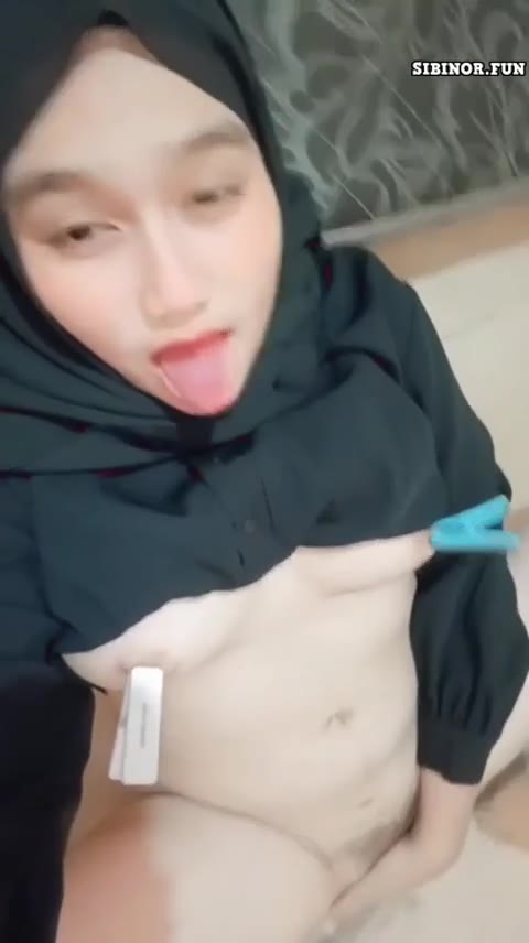 HIJAB Manis Sange Jepit Uting