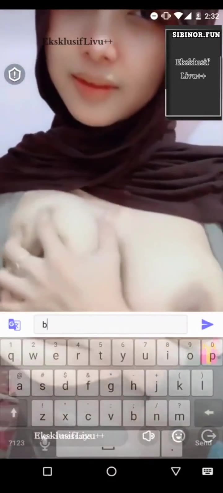 VCS Queen Hijab Cantik Doyan Melet Sambil Desah Livu