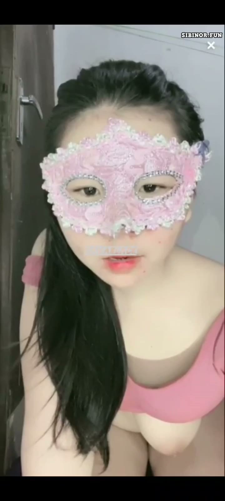 Arunna Topeng Pink Berani Pamer Lubang Fefek Dream