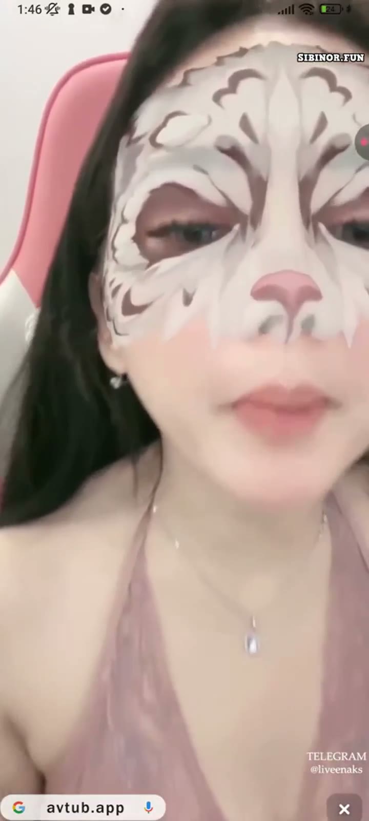 Sengaja Pake Baju Haram Uting Nyeplak Host Cakep Dream