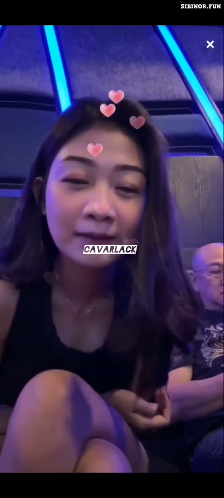 Om Botak Cium Dua Cewek LC Cantik Bonus Raba-raba Dream