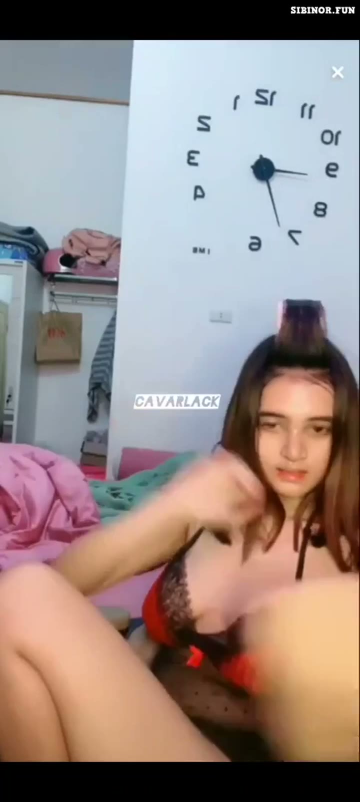 Sandra Asyik Kesepian Mainin Uting Mungilnya di Kosan Dream