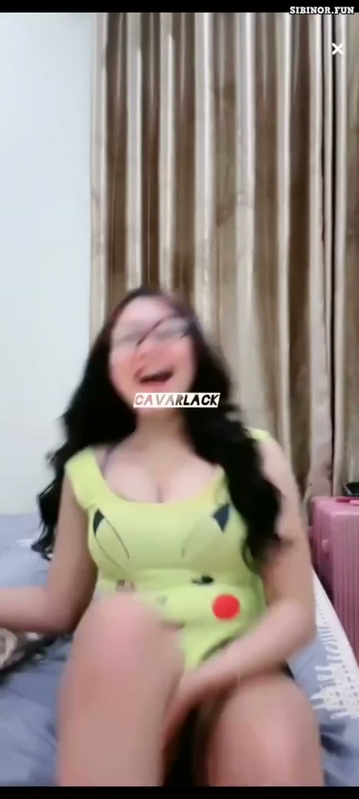 Mell Cantik Siap Barbar Jepit Toket Gedenya Lagi Dream