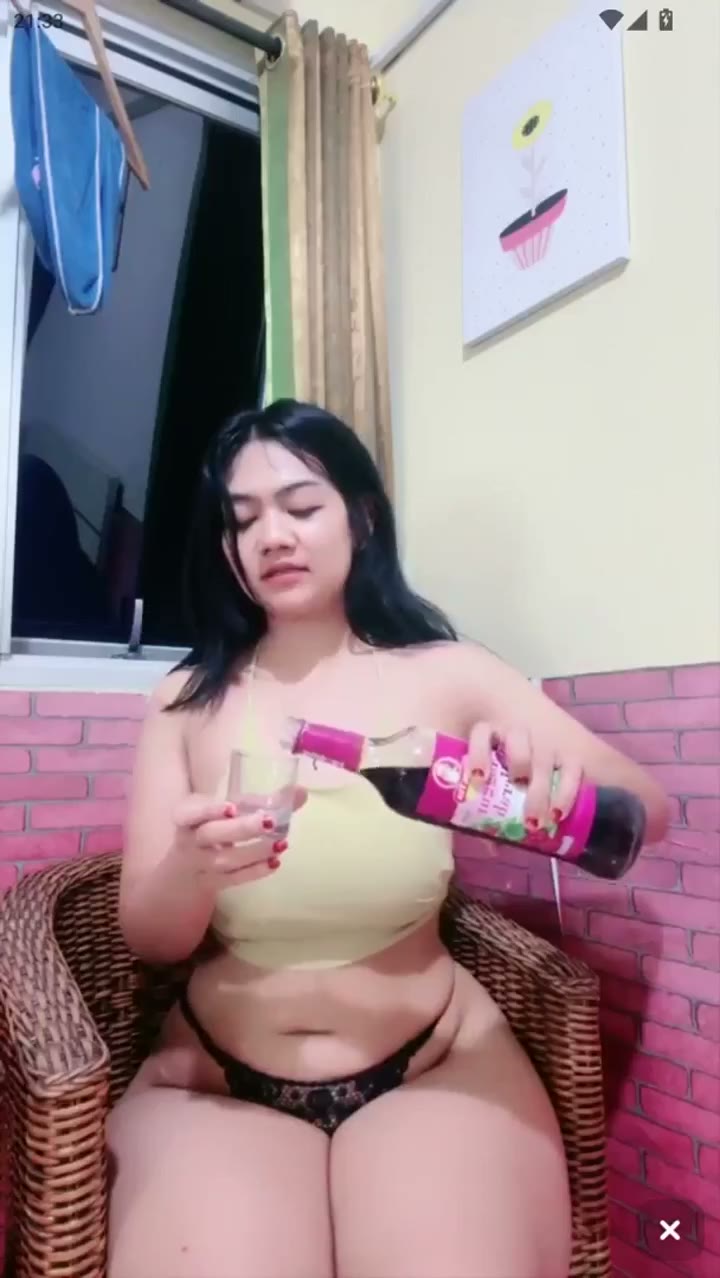 Kegiatannya Nonton Bokep Mbak Devi Tambah Sange ID 77921328 Dream