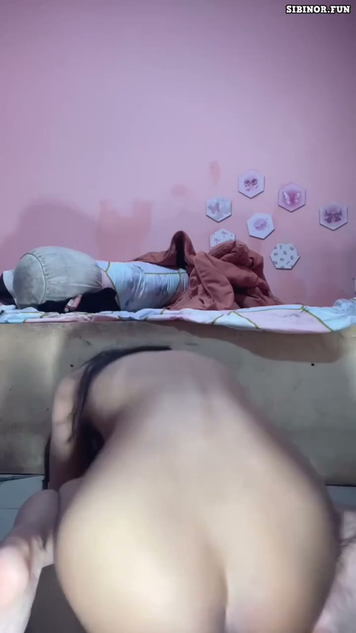 Gila Sampe Robek Gimana Tuh Memeknya Celva HOT51