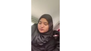 Ukhti Hijab Hitam BJ Di Mobil